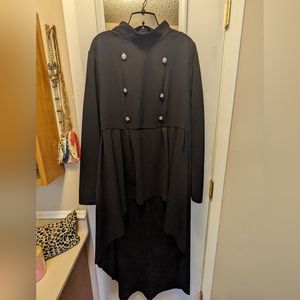 SHEIN Plus Dip Hem Top